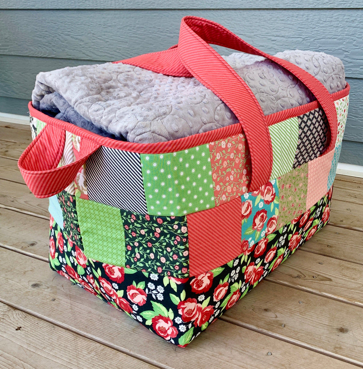Grab N' Go Tote Pattern 229